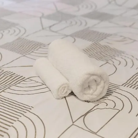 Apartman Luxury New - Equipped - Up To 4 Persons - Parking Rue Gratuit - M8 - Rerd - Paris 10mn - Mobility Lease Maisons-Alfort