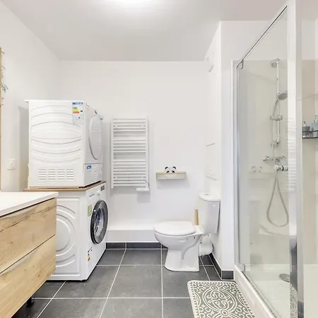Apartman Luxury New - Equipped - Up To 4 Persons - Parking Rue Gratuit - M8 - Rerd - Paris 10mn - Mobility Lease Maisons-Alfort